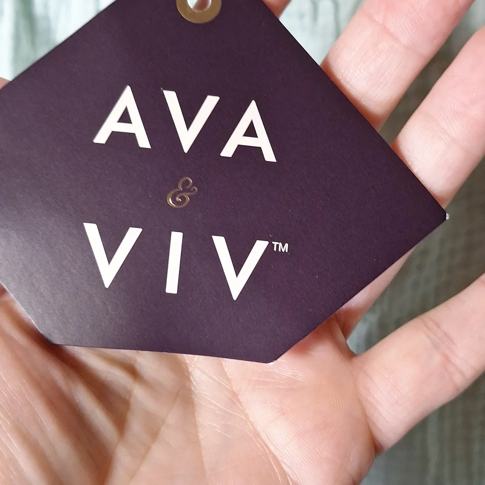 NWT Ava & Viv Gauzy Top - Picture 5 of 6